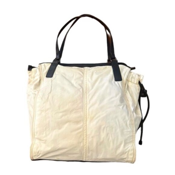 Burberry Nylon Tote Bag wth Check lining - Picture 2 of 9